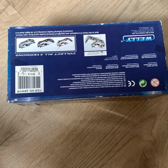 Back to the Future DeLorean Time Machine Toy Car - Silver - Picture 4 of 4